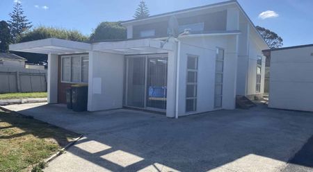 Precious Home in Mangere East - Photo 5