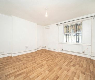 St. John Street - Photo 2