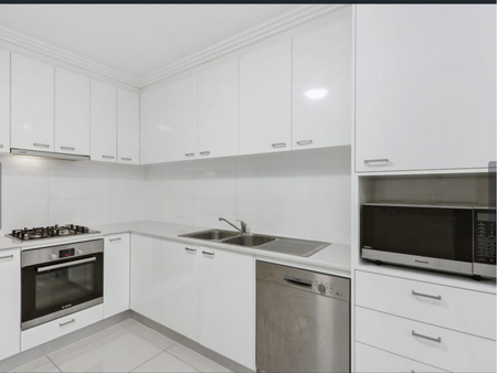 Unit 1, 47 Odin Road, Innaloo, WA - Photo 3