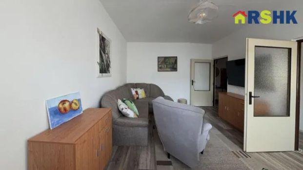 Pronájem bytu 2+1 s balkonem a sklepem, Formánkova ulice, HK - Photo 1