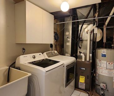 For Lease - 103 Doris Avenue, Toronto, Ontario - Photo 6