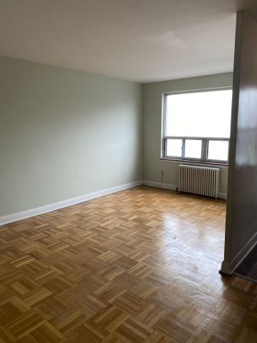 For Lease - 2135 Avenue Road Unit# 209, Toronto, Ontario - Photo 3