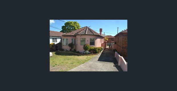 FULL BRICK HOUSE - Photo 1