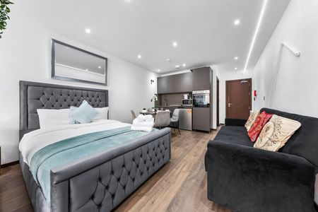 Studio Flat, Woodstock Road, NW11 - Photo 3