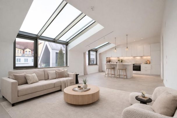 *Innerhalb der Stadtmauer, moderne 2 Zi Whg, 85,4 m² , Innenhoflage, absolut ruhig, und sonnig* - Photo 1