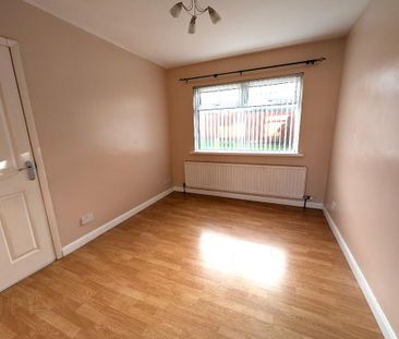 15 Knockview Drive, Tandragee, BT62 2BH - Photo 4