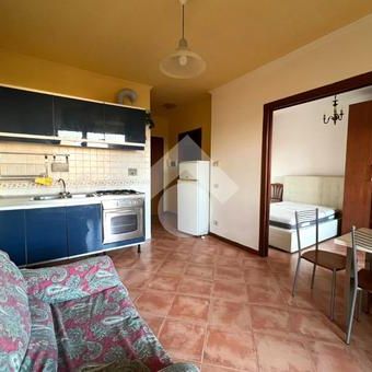 Monolocale in affitto - Photo 3