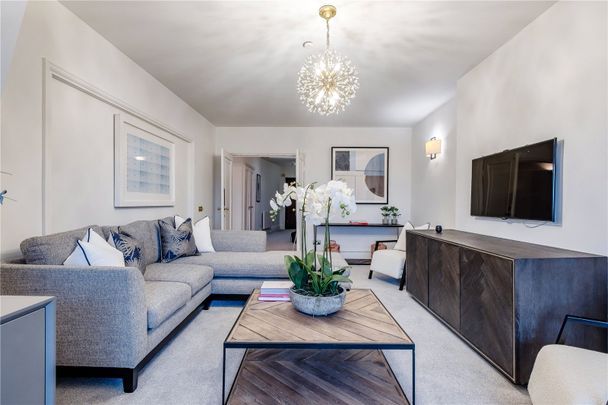 Strathmore Court, St John’s Wood - Photo 1