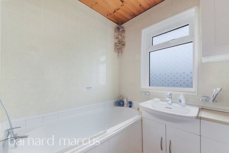 Castleton Road - Photo 4
