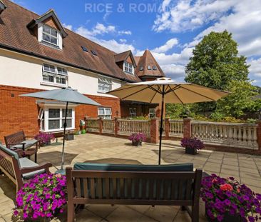 1 bedroom retirement property to rent - Photo 3