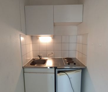 Location Appartement 2 pièces 28m² - Photo 4