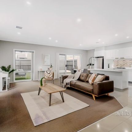 3 Bed, 2 Bath - Photo 1