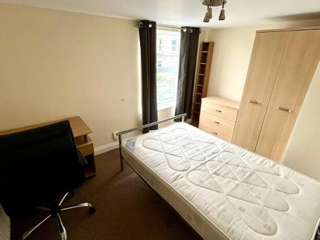 2 bedroom apartment to rent - Photo 5