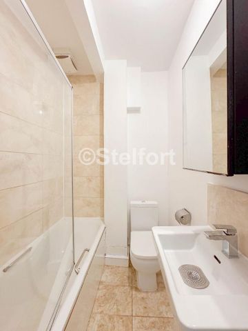 5 bedroom terraced house to rent - Photo 5