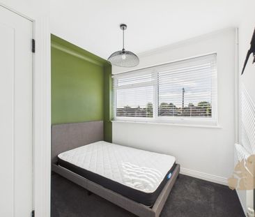 Sunrise Avenue, Chelmsford - Photo 4