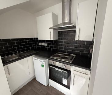 1 bedroom flat to rent - Photo 6