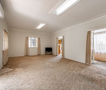 Spacious Stafford Home with Pool Table & Selected Furnishings Included - Photo 2