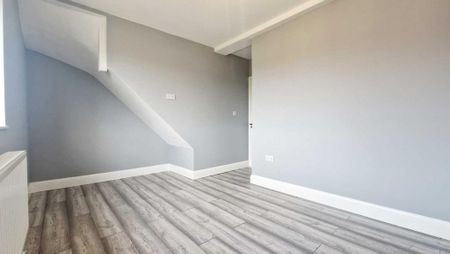 9 bedroom semi-detached house to rent - Photo 4