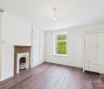 2 bedroom terraced house to rent - Photo 5