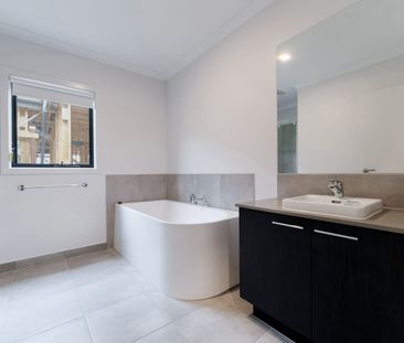 Modern, Energy Efficient and Double Garage Home in Fraser Rise! - Photo 6