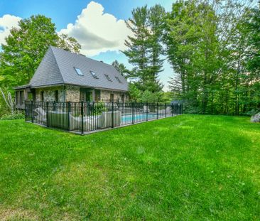 Maison à louer à Sainte-Anne-des-Lacs - Photo 1