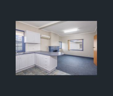 Spacious 3-Bed Glenorchy Family Home - Photo 4