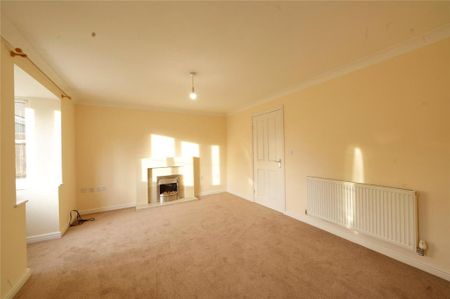 3 bedroom detached house to rent - Photo 2