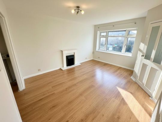 3 bedroom townhouse to rent - Photo 1