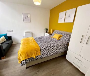 Studio to rent - Photo 4