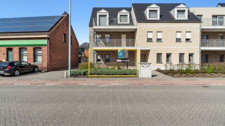 Gelijkvloers appartement met tuin en 2 autostaanplaatsen (1 ondergronds met berging en 1 bovengronds) - Foto 2