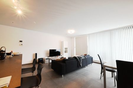 Nieuwbouw appartement met zonnepanelen in hartje Ardooie! - Photo 2