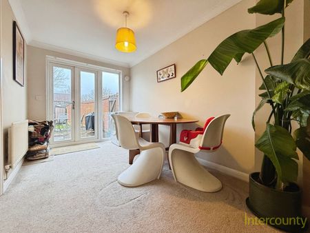 Sun Street, CM21, Sawbridgeworth - Photo 2