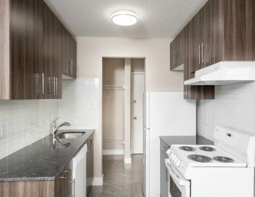 Franz Haus | 10250 113 St NW, Edmonton - Photo 1