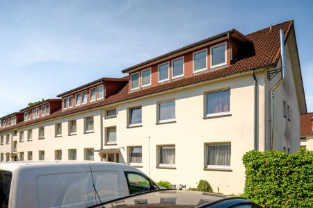 Schöne 4-Zimmer-Wohnung in Zeven mit Laminatboden und Tageslichtbad - ab sofort verfügbar - Foto 4