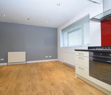 Water Lane, Middlestown, Wakefield - Photo 1