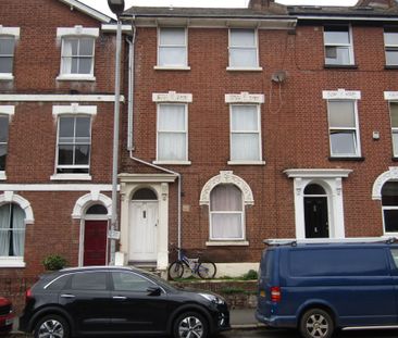 1 bed Studio Apartment - To Let - Photo 5