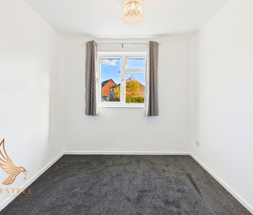 3 bedroom end of terrace house to rent - Photo 4