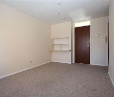 Bellevue Close, Potton, Sandy, SG19 - Photo 2