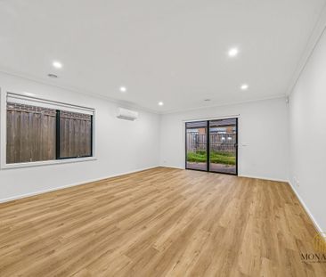 Modern Family Home in Donnybrook - Photo 1