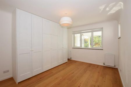 3 bedroom detached bungalow to rent - Photo 5