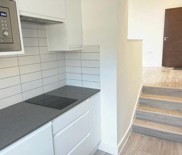 Studio to rent - Photo 6