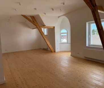 Großzügige 2-Zimmer-Dachgeschosswohnung in MG-Zentrum - Photo 5