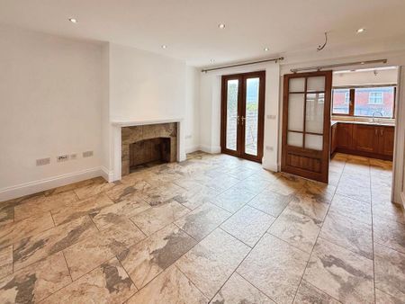 4 bedroom terraced house to rent - Photo 2