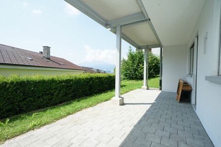 Modern, city-close 2-room apartment in a quiet location with outdoor seating area - Photo 5