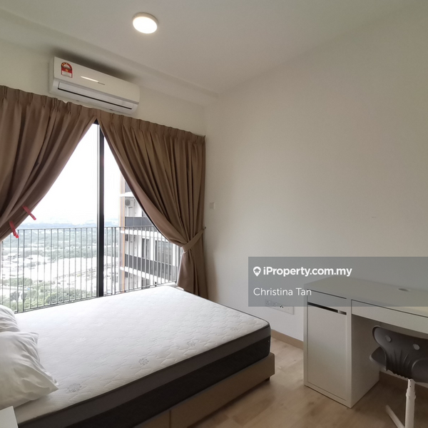 Emporis, Kota Damansara - Photo 1