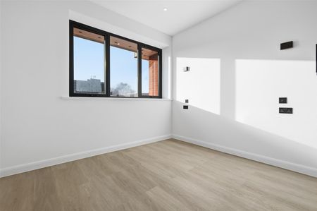 Headgate, Colchester - Photo 3