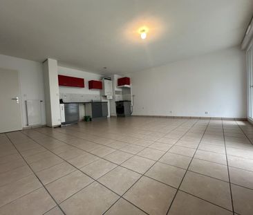 Location Appartement 3 pièces 68m² CHAMBERY 73000 - Photo 1