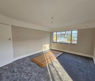 2 bedroom property to rent - Photo 6