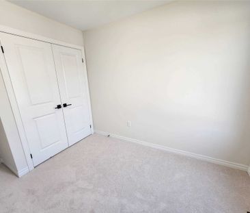 For Lease - 52 Vestry Way, Brampton, Ontario - Photo 6