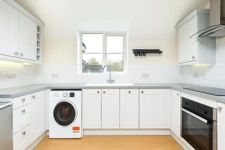 2 bedroom apartment to rent - Photo 2